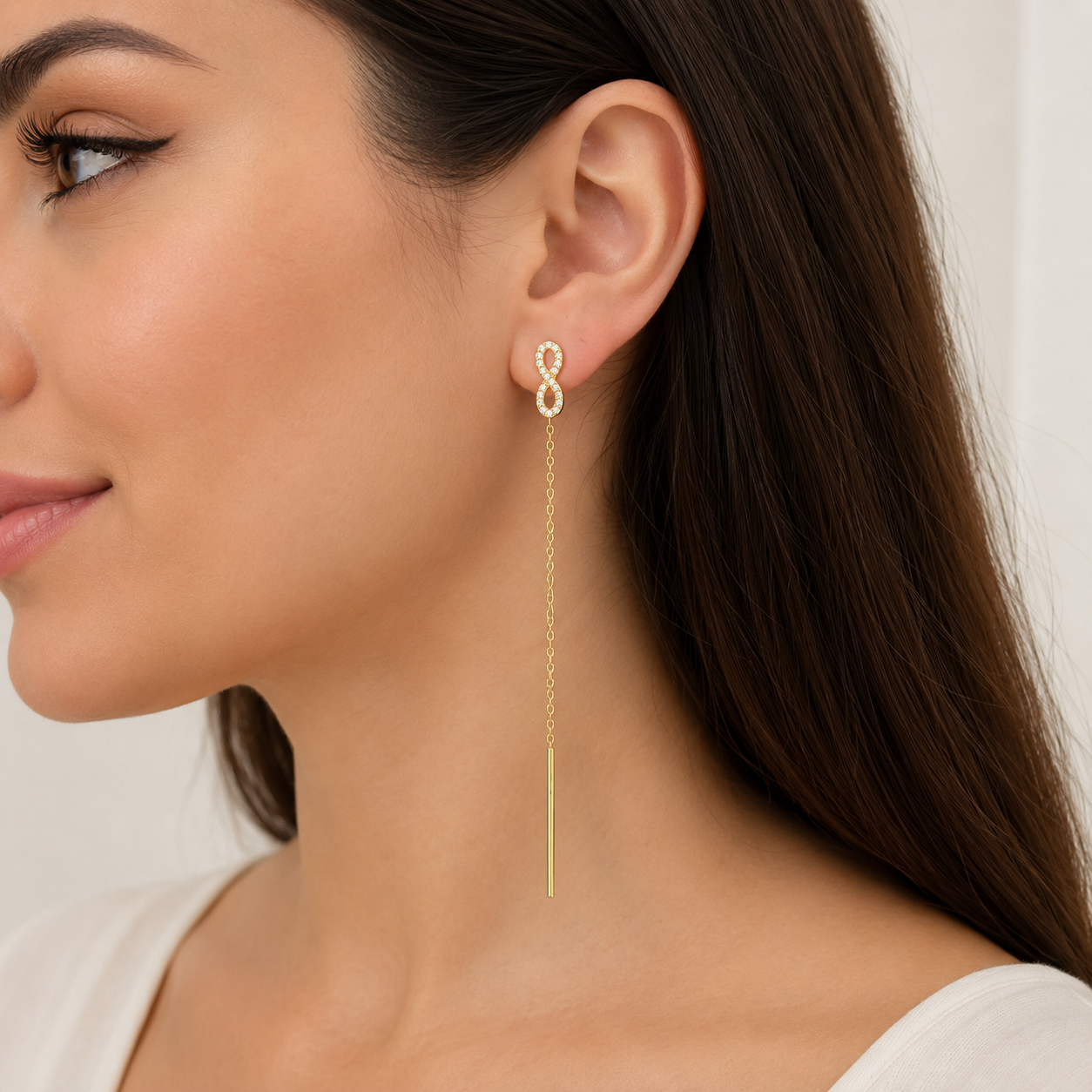 Cercei Infinitul Auriu din Argint 925 Placat cu Aur 14K – Model Threader cu Zirconii Strălucitoare, 7.5 cm. CD617