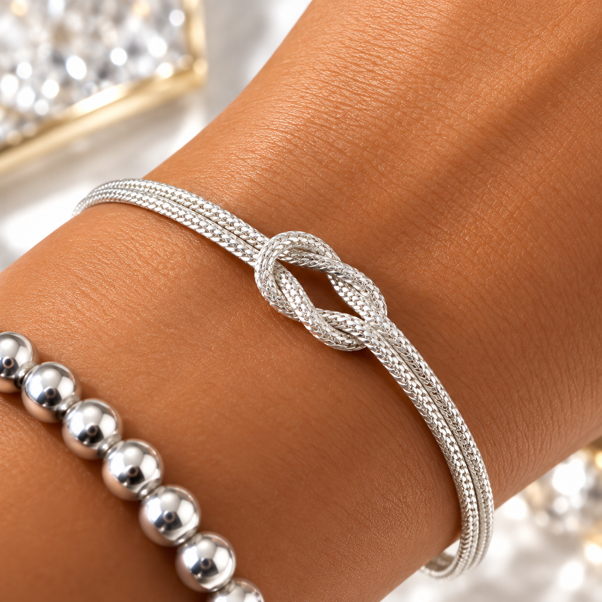 Brățară Damă Argint 925 – Nodul Eternității, Model Împletit cu Două Fire, Silver Infinity Knot. BD481