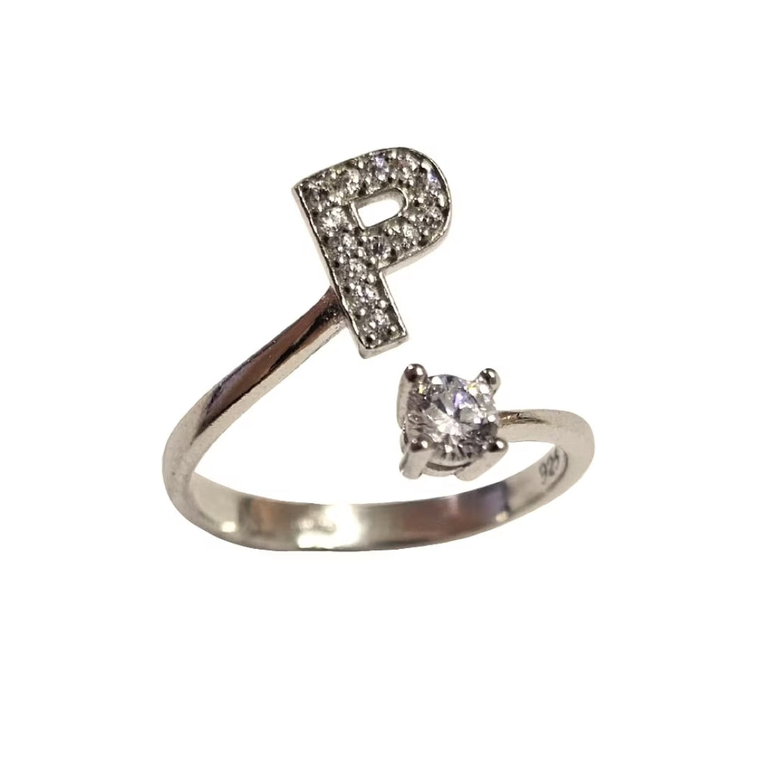 Inel reglabil cu initiala P din argint 925