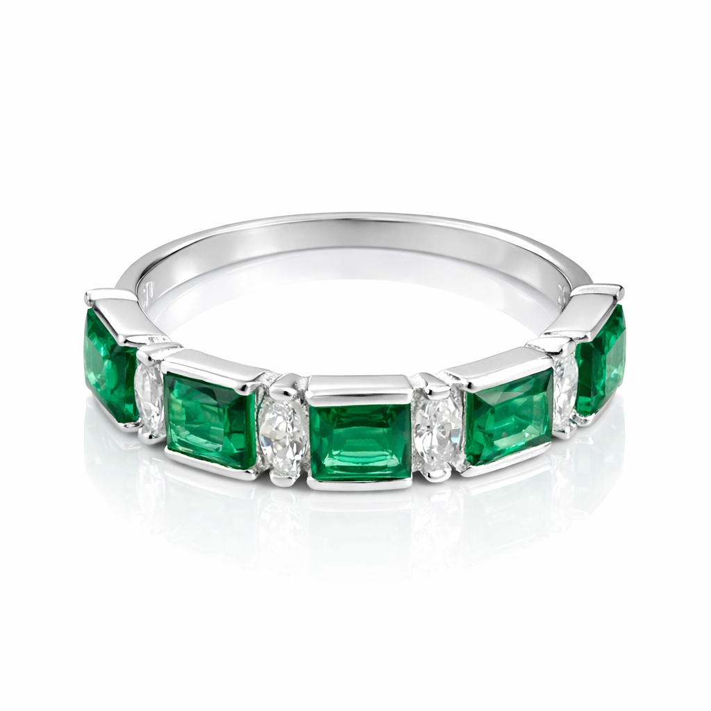 Inel Argint 925 cu Zirconii Verzi Smarald – Design Elegant Tip Eternity, Lățime 5 mm, Model Lux InfinityBijoux România. ID478