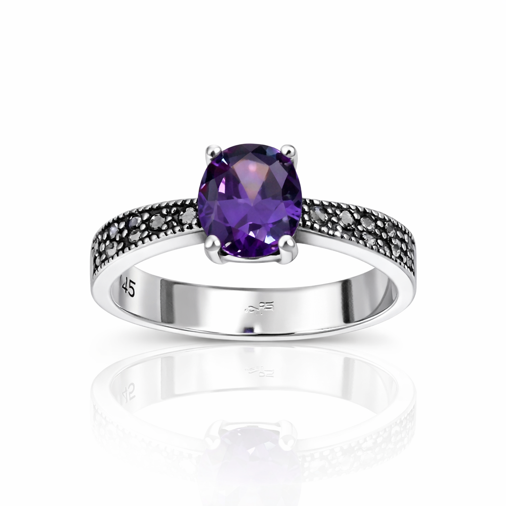 Inel din Argint 925 „Violet Majesty” – Ametist Natural Oval 8x6 mm & Marcasite. ID514