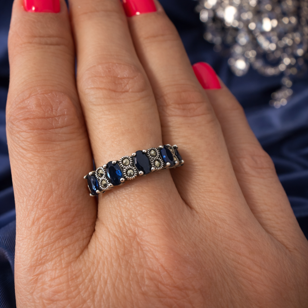 Inel Argint 925 cu Marcasite si Cristale Albastre – Stil Vintage Elegant, Latime 5 mm, Cadou Premium Femei. ID499