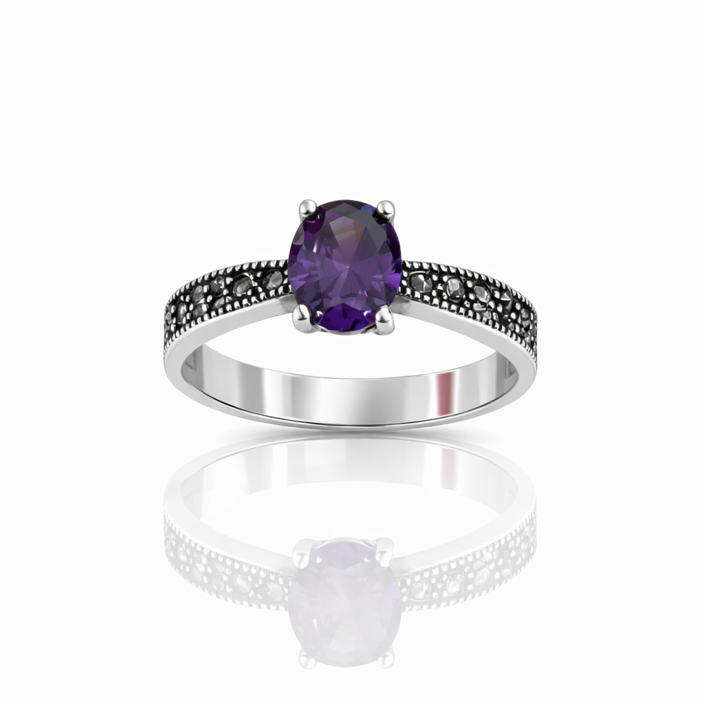Inel din Argint 925 „Violet Majesty” – Ametist Natural Oval 8x6 mm & Marcasite. ID514