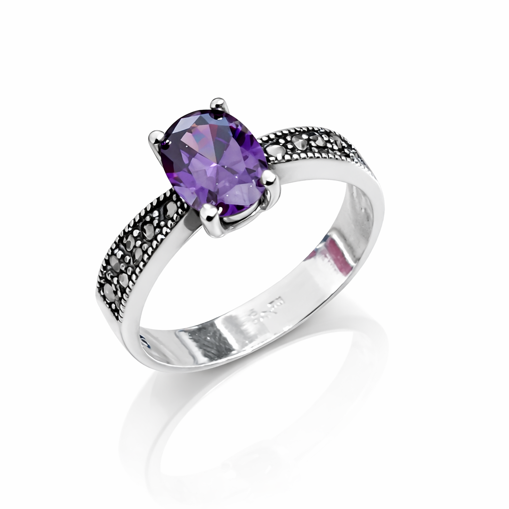 Inel din Argint 925 „Violet Majesty” – Ametist Natural Oval 8x6 mm & Marcasite. ID514