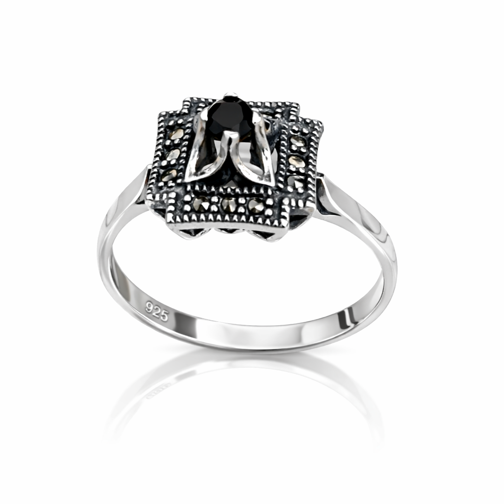 Inel Argint 925 cu Marcasite și Onyx Negru – Model Vintage Elegant, Design Pătrat, Bijuterie Rafinatǎ pentru Femei. ID510