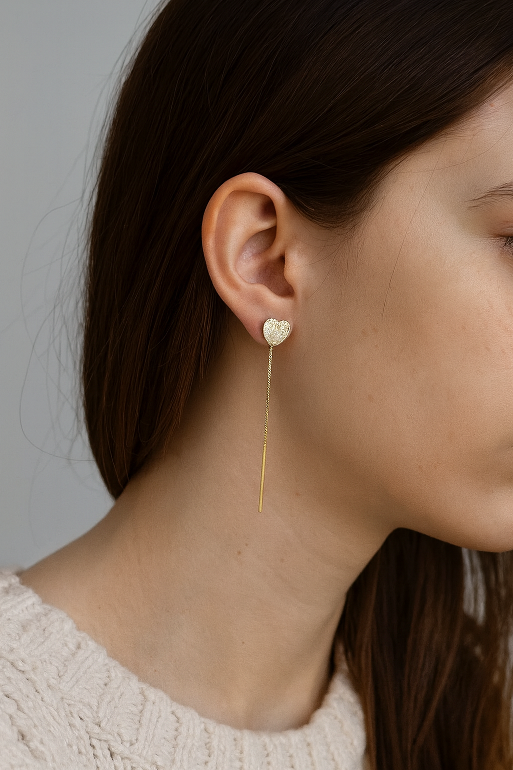 Cercei cu Fir din Argint 925 Placat cu Aur de 14K, Model Inimioară Strălucitoare, Lungime 7.5 cm