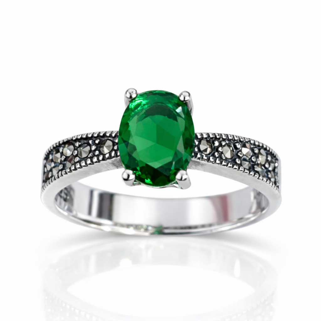Inel Argint 925 „Smarald Nocturn” cu Marcasite și Piatră Verde Ovală