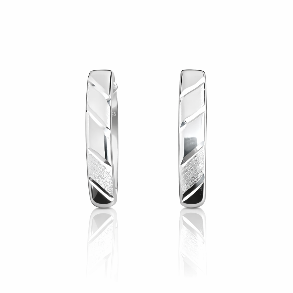 Cercei din Argint 925 „Armonia Reflexiei” – Design Curbat Elegant, Finisaj Lucios Premium. CD548