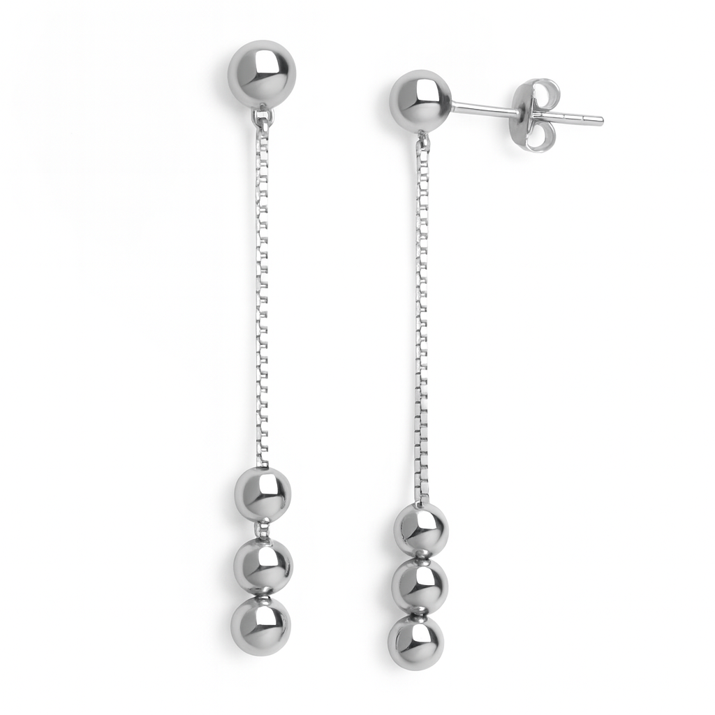 Cercei lungi din argint 925 rodiat cu bile mobile, 5.5 cm, finisaj lucios și design elegant, fotografiați pe fundal alb lucios pentru prezentare e-commerce.