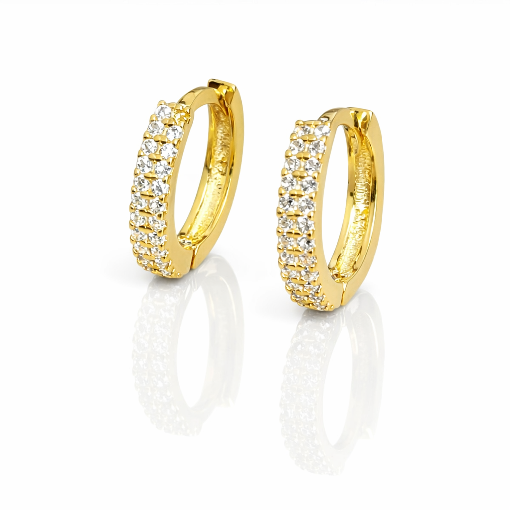 Cercei Rotunzi Huggie din Argint 925 Placat cu Aur 14K cu Zirconii Strălucitoare – Diametru 14 mm, Cercei Eleganți Damă. CD537