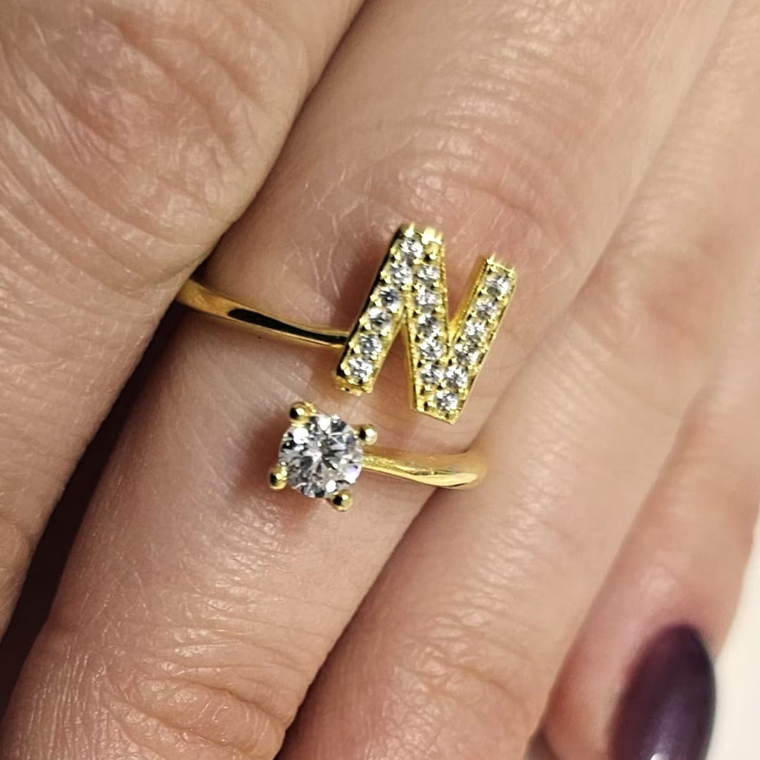 Inel reglabil cu initiala N din argint 925 suflat cu aur