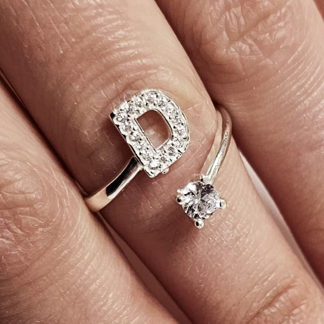 Inel reglabil cu initiala D din argint 925