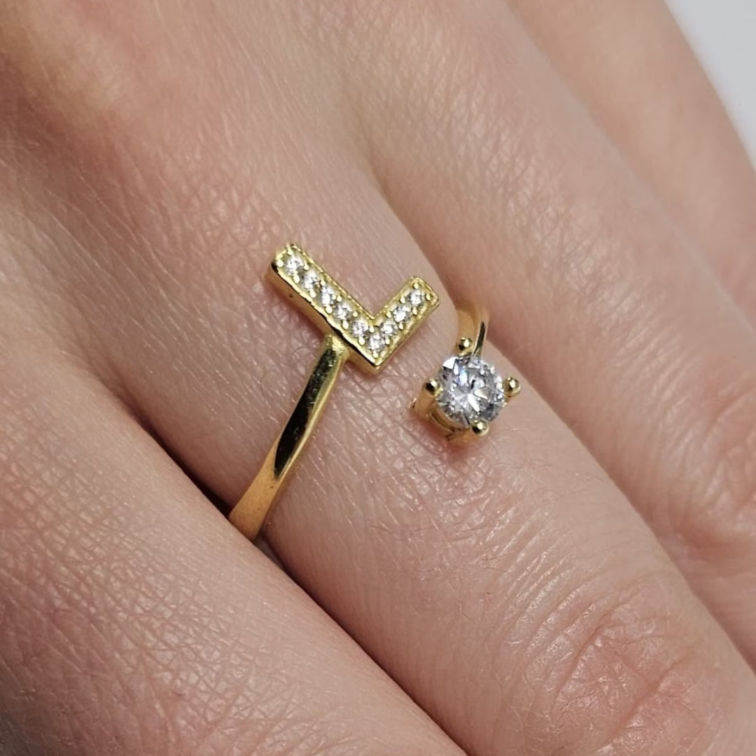 Inel reglabil cu initiala L din argint 925 suflat cu aur