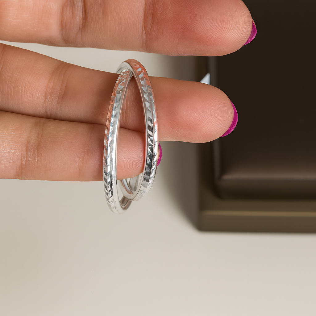 Cercei rotunzi damă din argint 925, textură ciocănită, diametru 3.5 cm