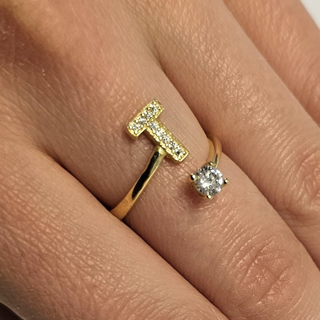 Inel reglabil cu initiala T din argint 925 suflat cu aur