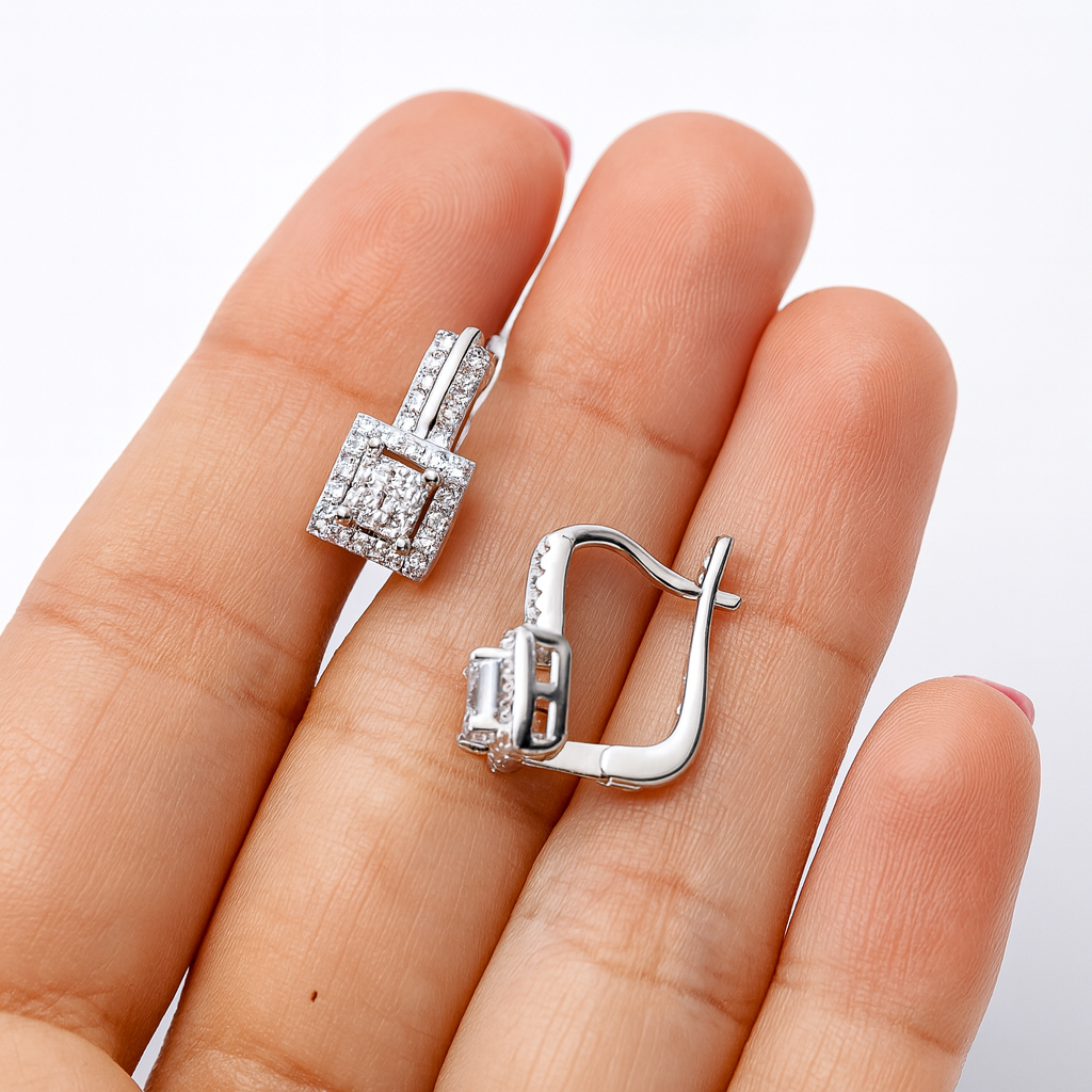 Cercei din Argint 925 Square Elegance cu ZirconiI, Design Geometric și Strălucire Premium