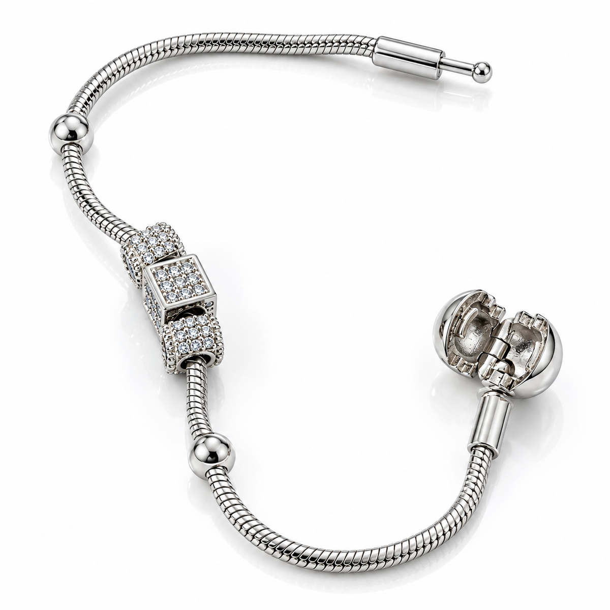 Brățară din Argint 925 „Cubic Sparkle” cu Charmuri și Zirconii – 15 cm, 8,50 g