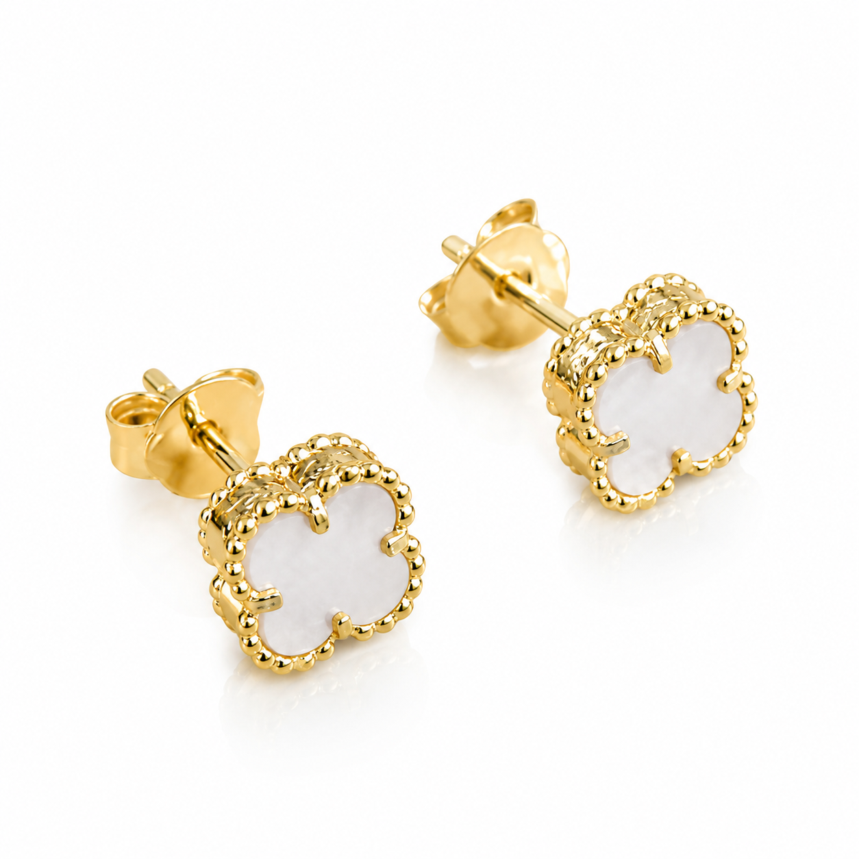 Cercei Trifoi din Argint 925 Placat cu Aur 14K și Sidef Alb, Model Elegant Tip Van Cleef, 6 mm. CD388