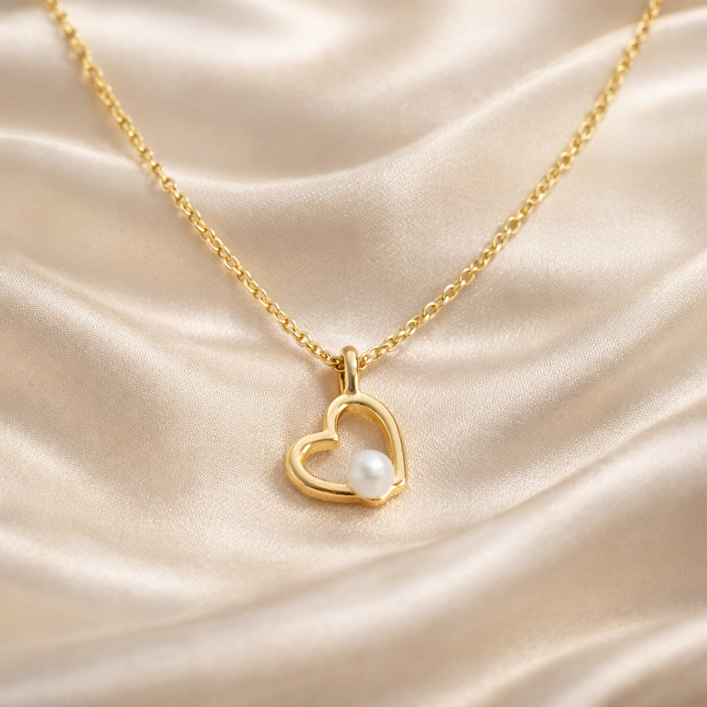 Colier Inimă Delicată cu Perlă – Argint 925 Placat cu Aur 14K, Elegant și Romantic, Lănțișor Ajustabil. C190