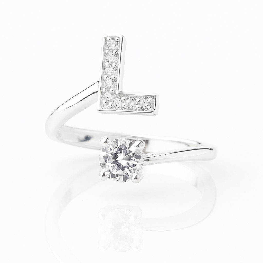 Inel reglabil din argint cu inițială – bijuterie elegantă personalizată din argint 925, mărime universală, cutie cadou inclusă. ID10