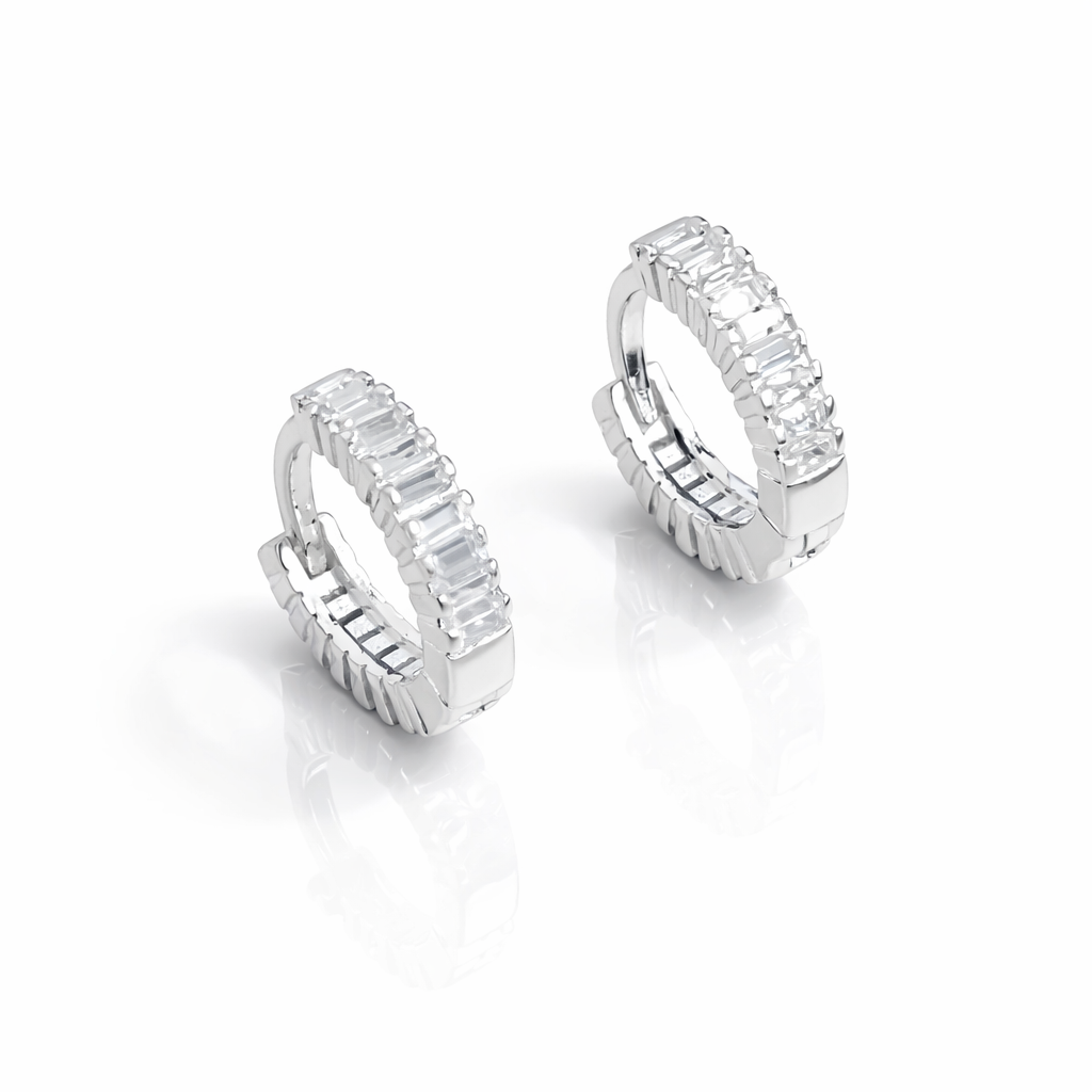 Cercei Tenis din Argint 925 cu Zirconii – Diametru 13 mm, Design Elegant. CD539