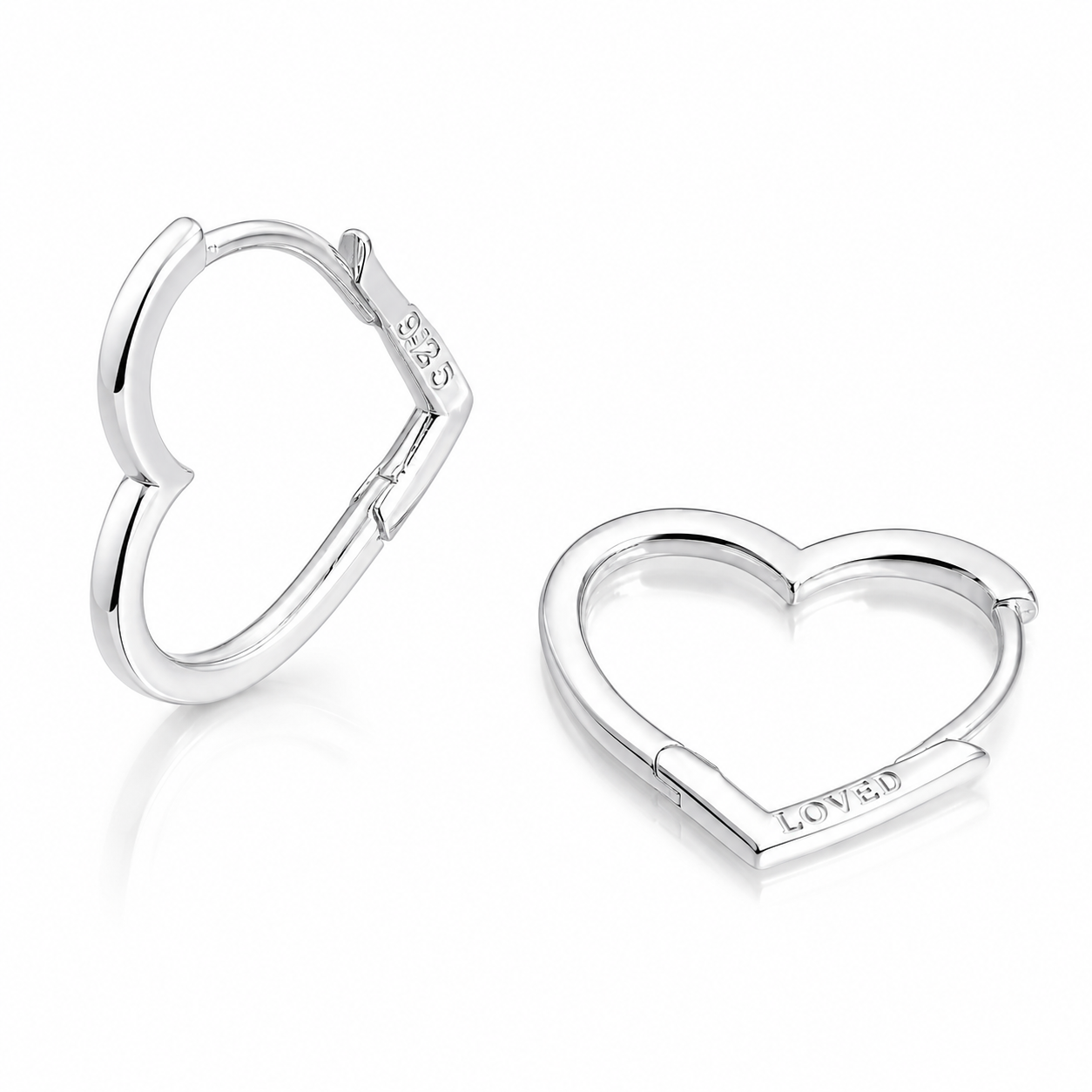 Cercei Inimă din Argint 925 pentru Femei – Eleganță Minimalistă și Simbol al Iubirii Pure. CD359