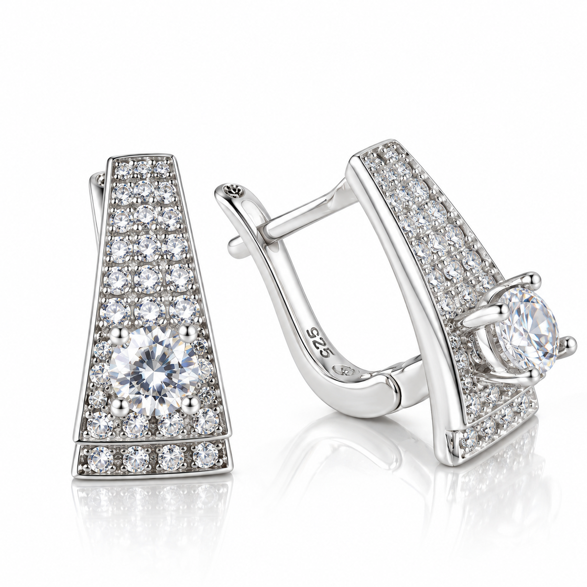 Cercei Eleganți din Argint 925 – Crystal Éclat, cu Pietre Strălucitoare și Design Geometric Rafinat. CD709