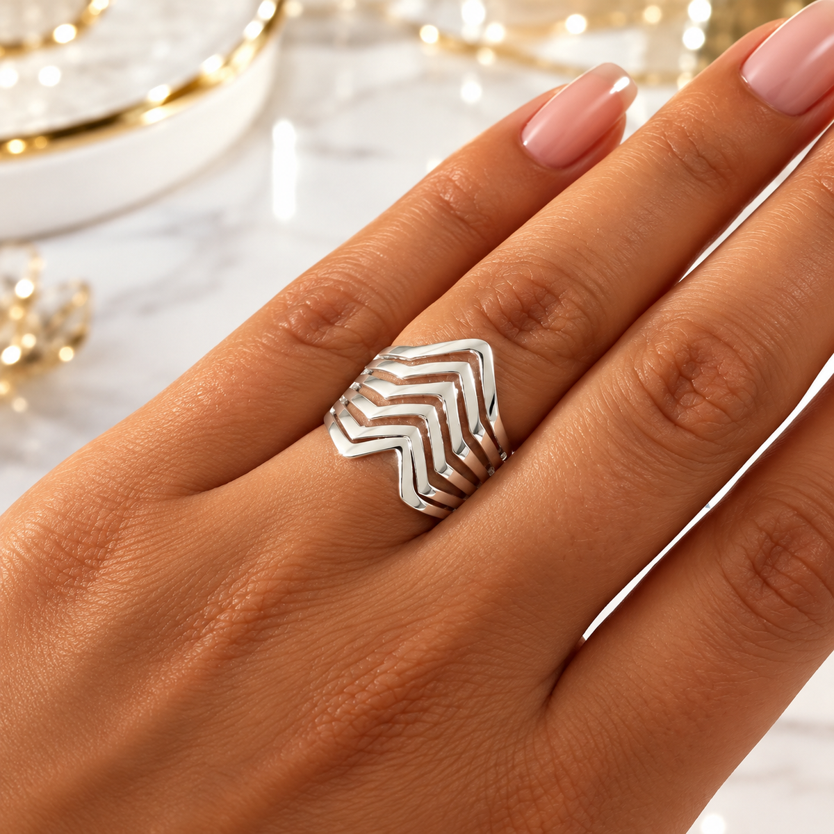 Inel Damă din Argint 925 – Silver V Chevron, Design Geometric Modern, Eleganță și Rafinament, 3,45 gr. ID600