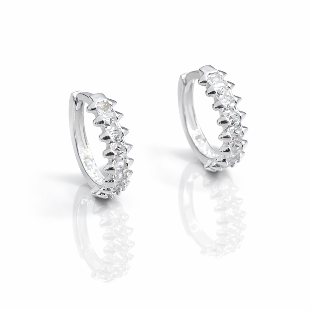 Cercei Argint 925 cu Zirconii Strălucitoare, Tip Huggie, Diametru 14 mm – Eleganță Modernă, Cadou Premium. CD524
