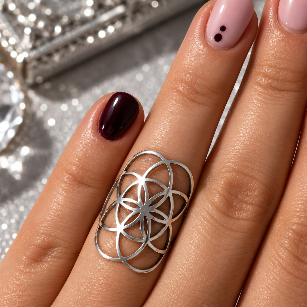 Inel Lat din Argint 925 cu Design Geometric Floral Ajurat – Floarea Vieții, 3 g, 9 mm