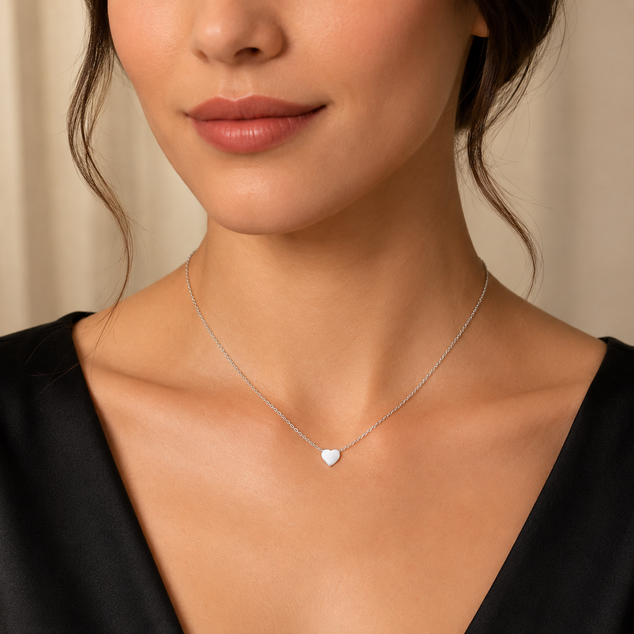 Colier Inimă din Argint 925 – Elegant, Minimalist, Lănțișor Reglabil 41+5 cm, Pandantiv 7 mm – Cadou Ideal pentru Femei | Infinity Bijoux România. C239