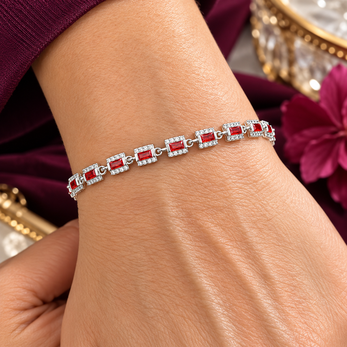 Brățară Damă din Argint 925 „Flacăra Imperială” cu Pietre Portocaliu-Roșcat și Zirconii – 18+3 cm, 7,80 gr. BD380