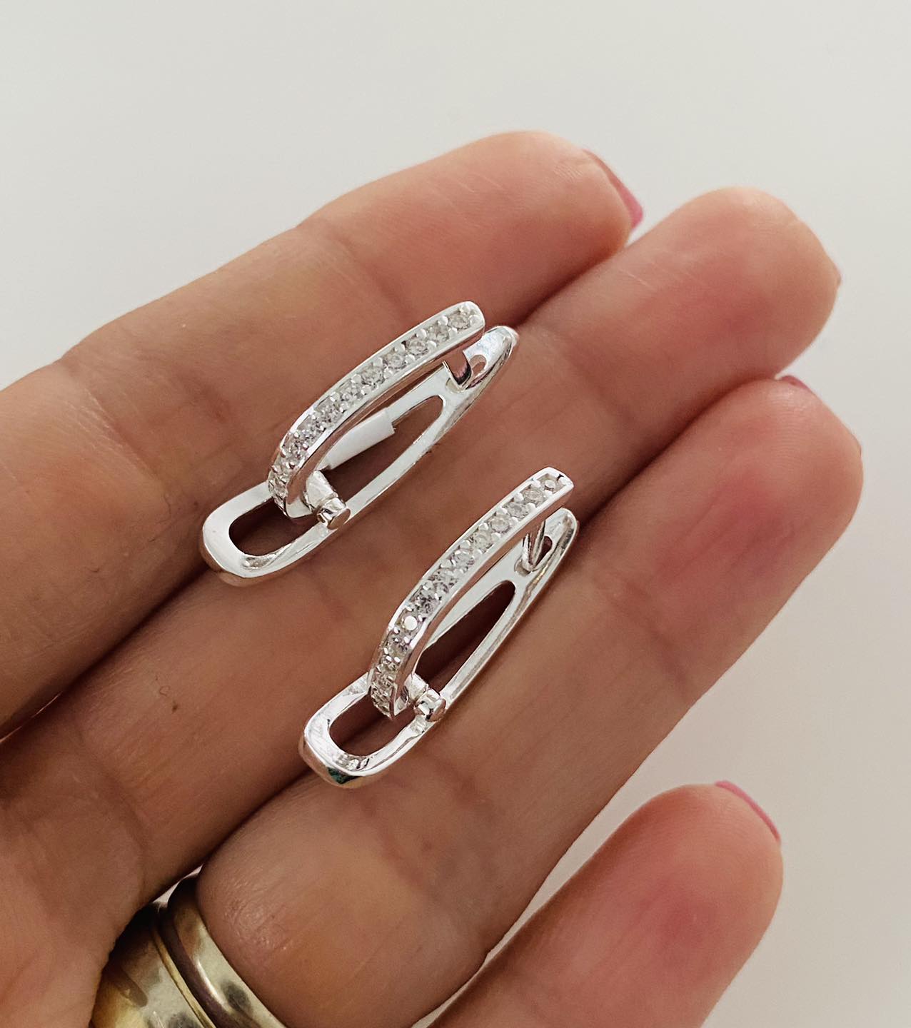 Cercei Eterna Strălucire din Argint 925 cu Zirconii, Eleganță Premium