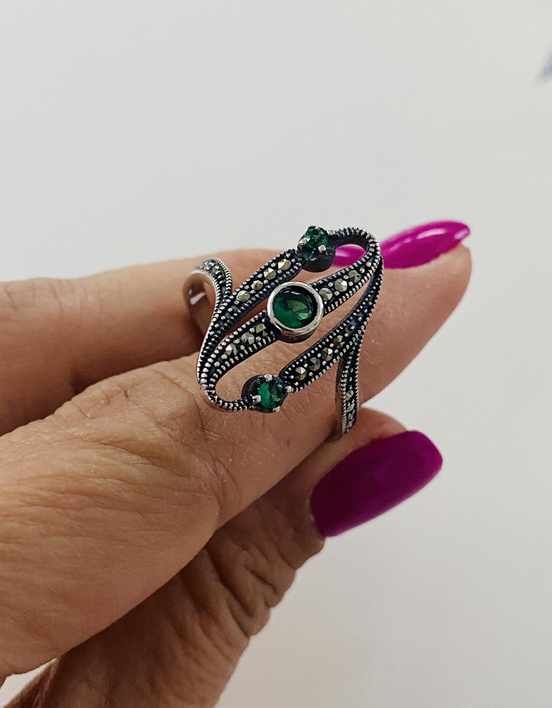 Inel din argint 925„Verde Infinity” cu Marcasite, marimea 23