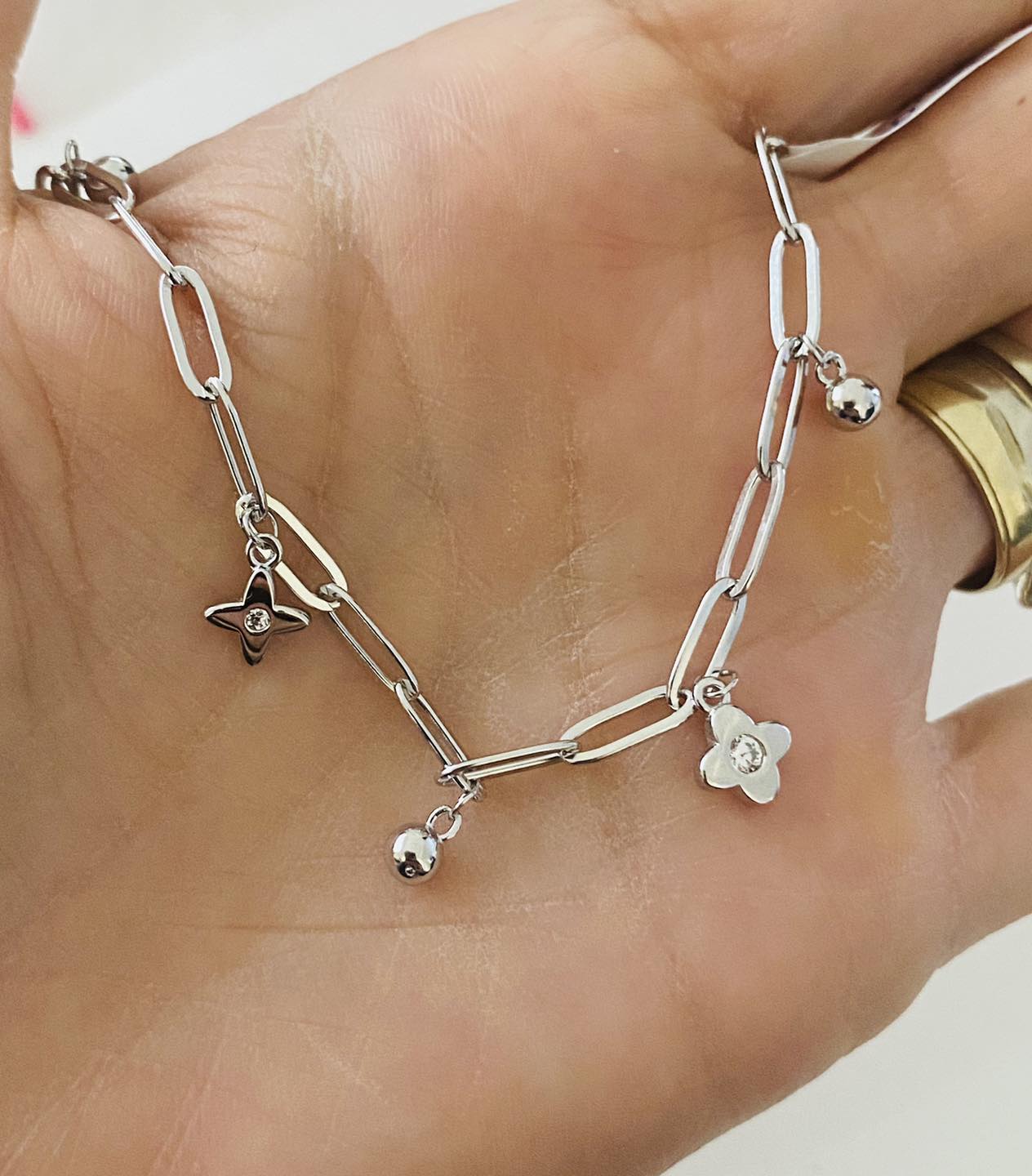 Brățară elegantă cu charmuri florale și stea din Argint 925 rodiat