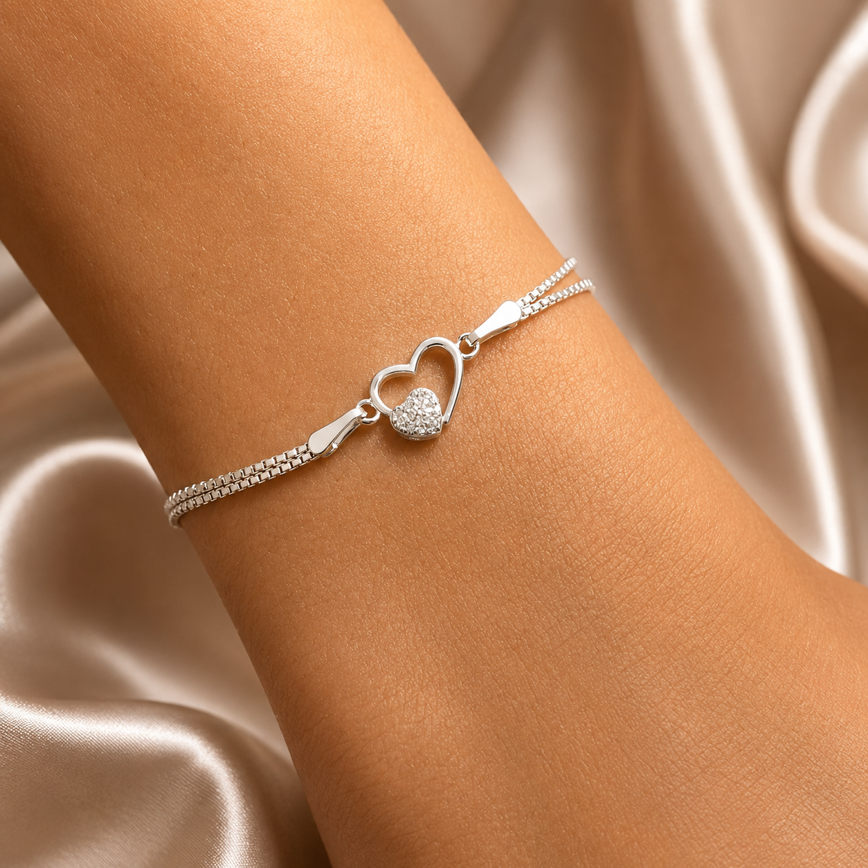 Brățară din Argint 925 „Inima Eternă” – Inimă Dublă cu Zirconii, Reglabilă 16+3 cm. BD445