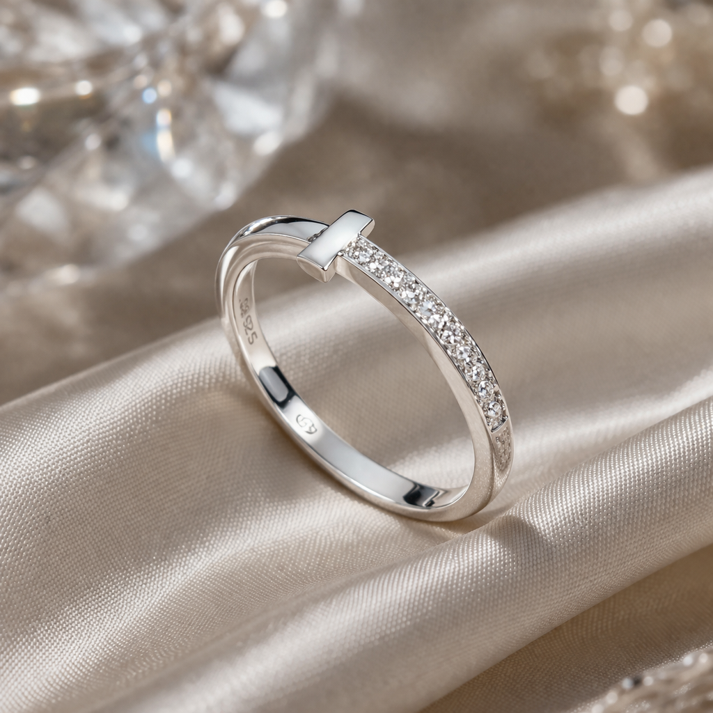 Inel din Argint 925 „Spark Cross Elegance” cu Zirconii Strălucitoare – Design Minimalist și Elegant. ID255