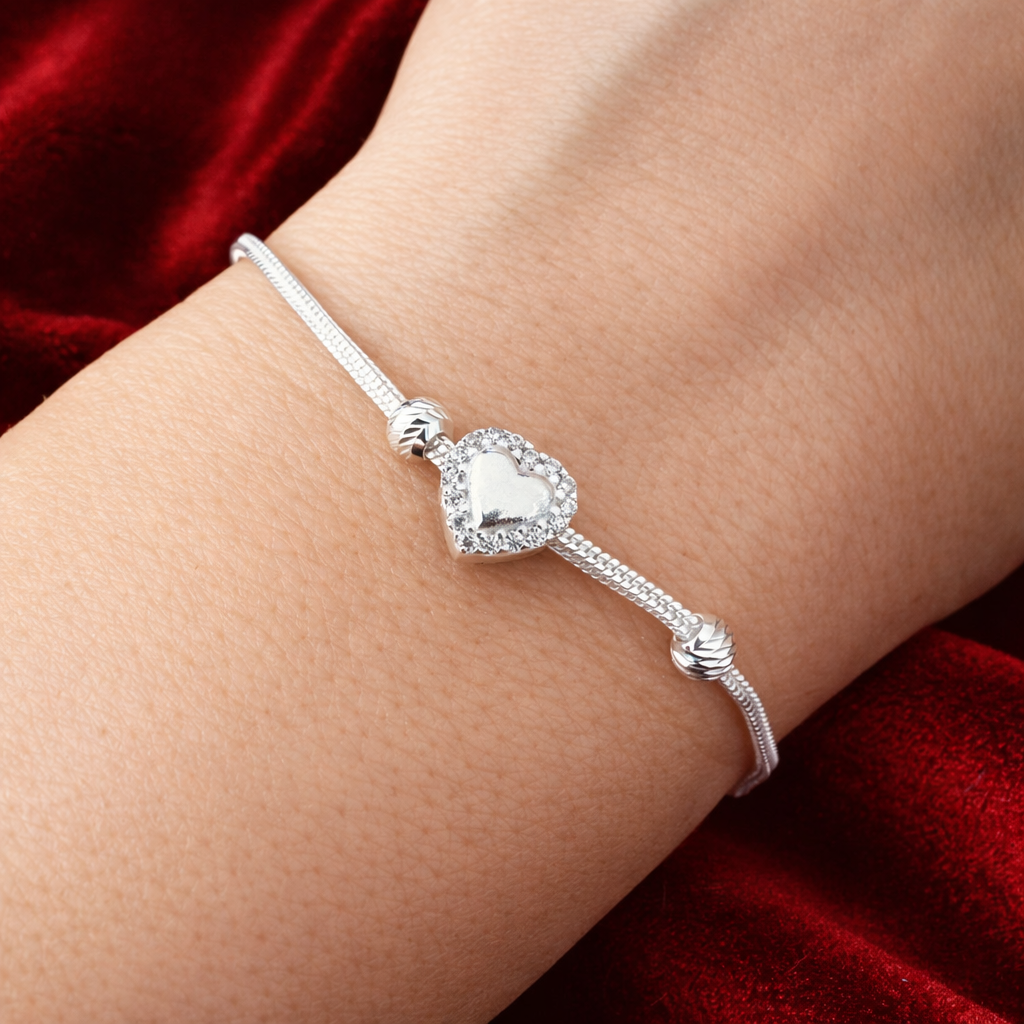 Brățară din Argint 925 „Inima Eternă” – Eleganță Delicată cu Zirconii Strălucitoare. BD 406