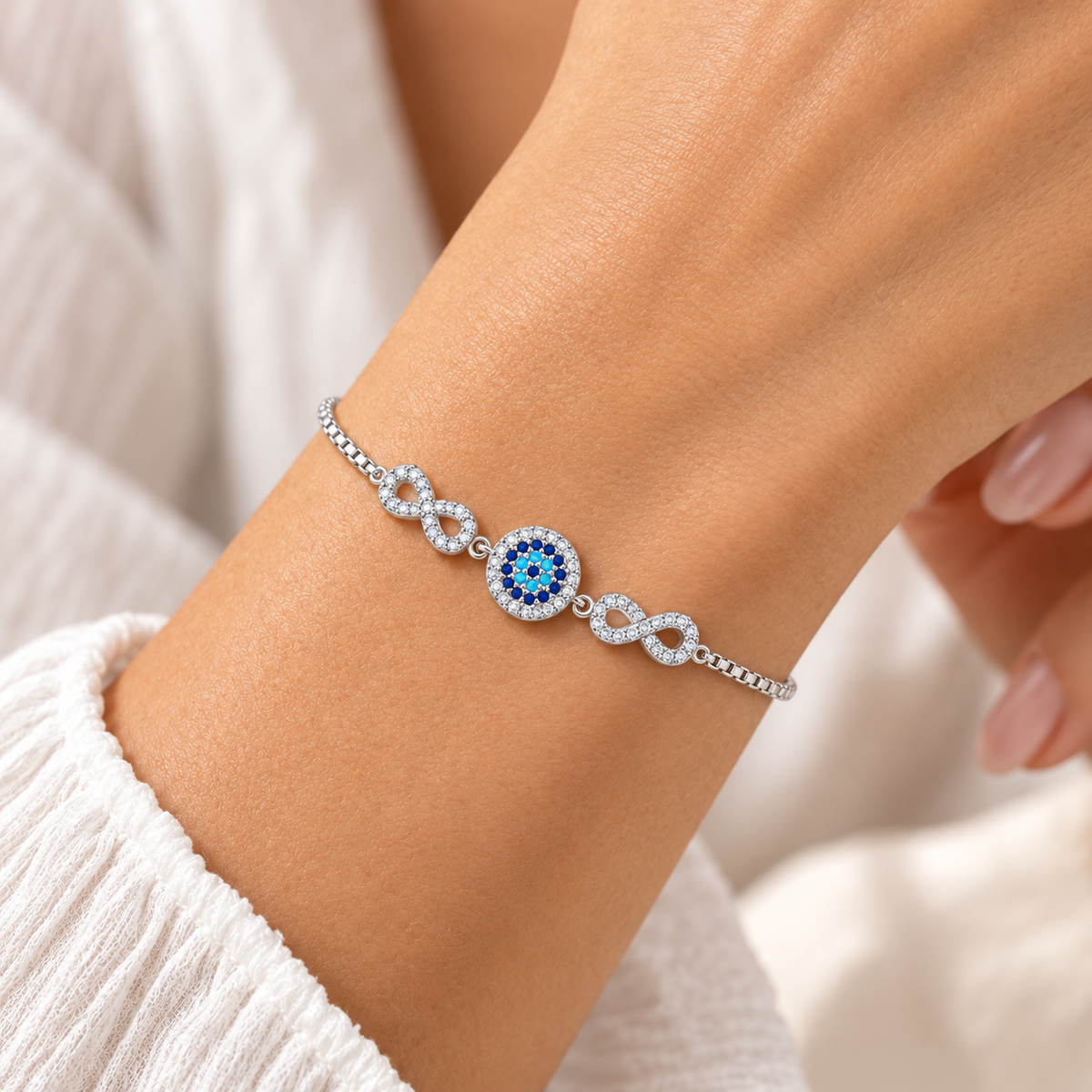 Brățară din argint 925 „Infinitul Albastru” – simboluri infinit și ochi protector. BD473