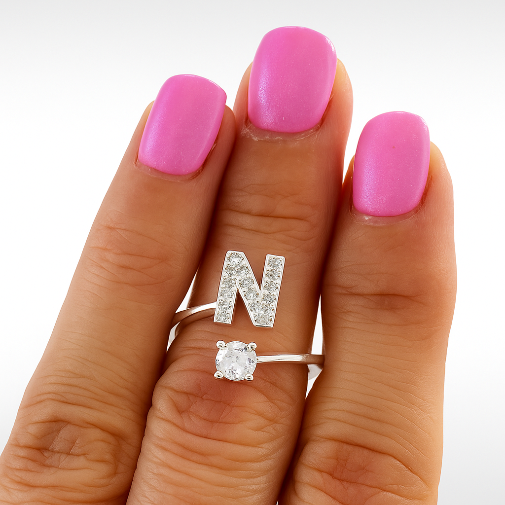 Inel reglabil din argint cu inițială – bijuterie elegantă personalizată din argint 925, mărime universală, cutie cadou inclusă. ID10