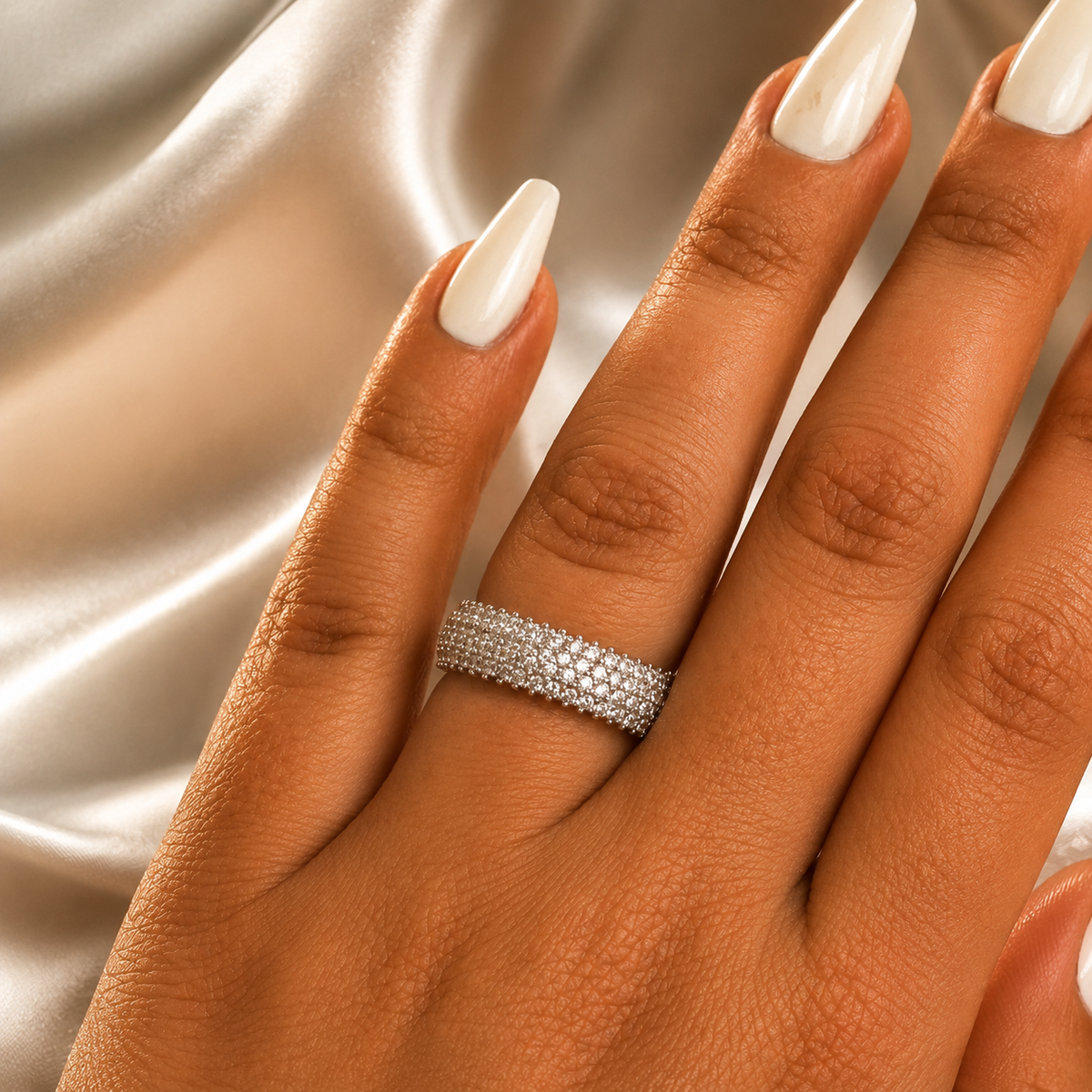 Inel Eternity din Argint 925 „Cercul Infinit” cu Zirconii – Design Strălucitor, 5 g ID569