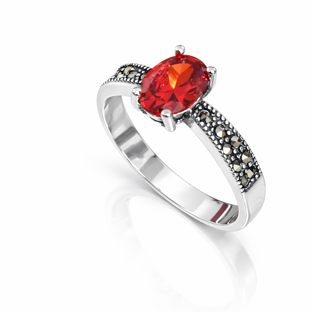 Inel Imperial Ruby Night – Argint 925 cu Marcasite și Piatră Roșie Ovală. ID514