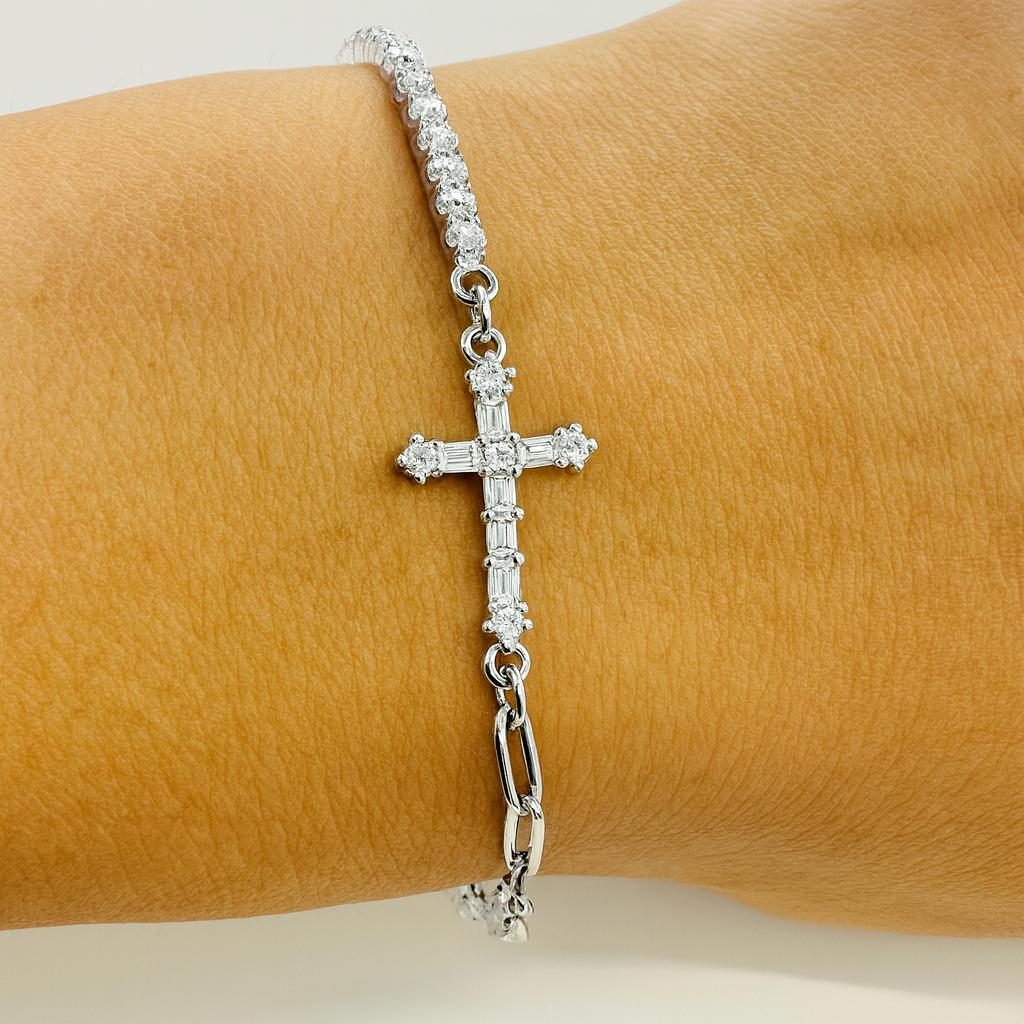 Brățară argint 925 cu simbolul crucii și pietre zirconia, lungime ajustabilă 17+4 cm