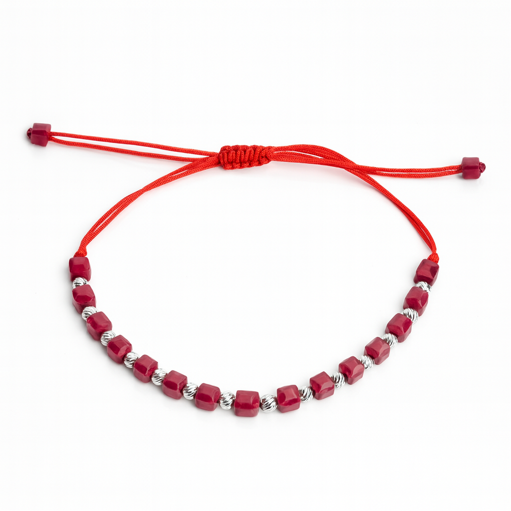 Brățară cu biluțe din argint 925 și șnur roșu reglabil, bijuterie unisex cu design minimalist