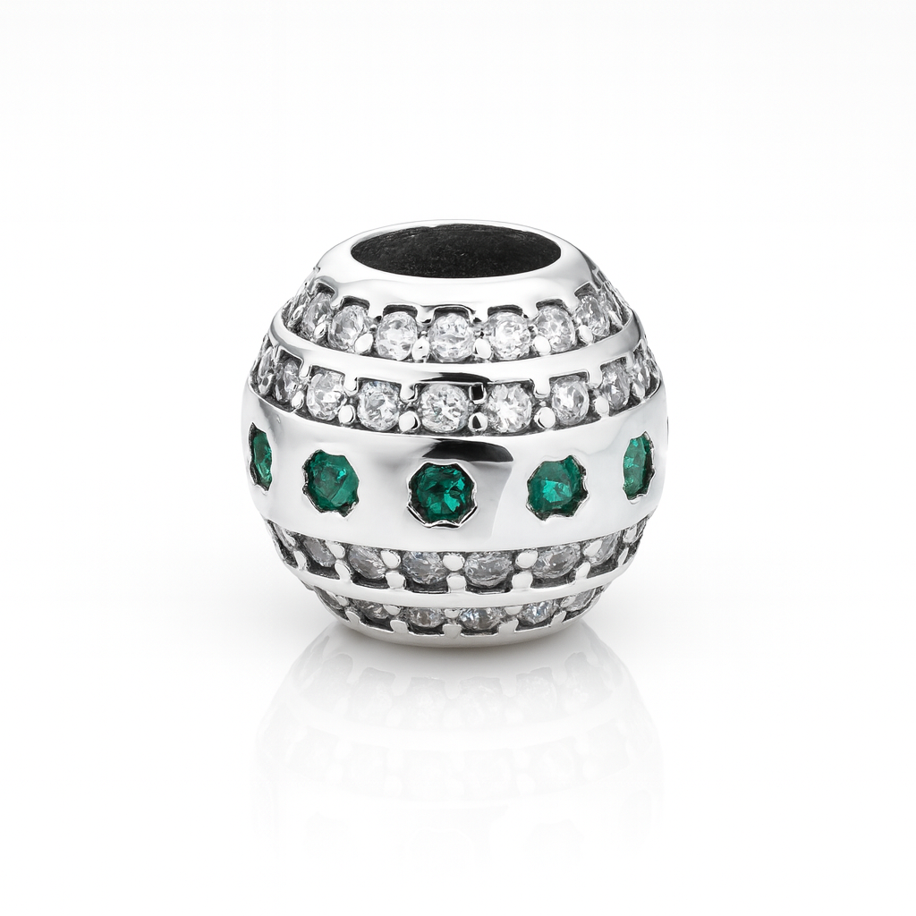 Charm sferic din Argint 925 cu cristale verzi și albe, bijuterie premium pentru brățări Pandora.