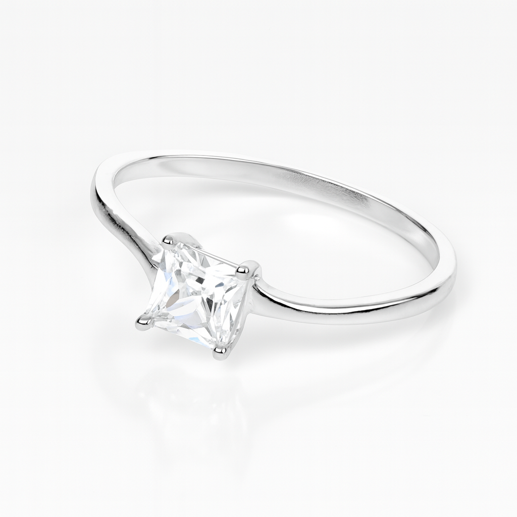 Inel de logodnă din argint 925 cu zirconiu princess, model fin și strălucitor