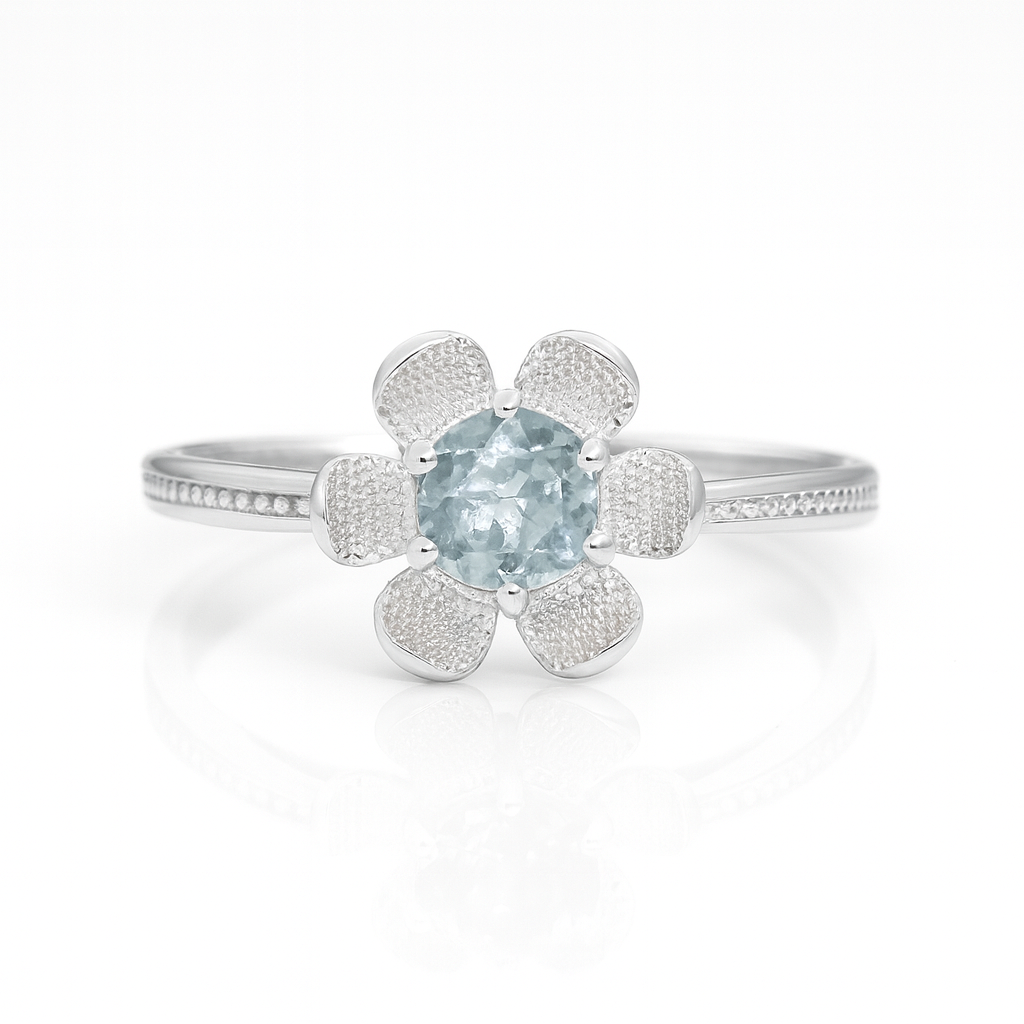 Inel din Argint 925 cu Floare și Piatra Centrală Strălucitoare – Simbol al Purității și Renașterii