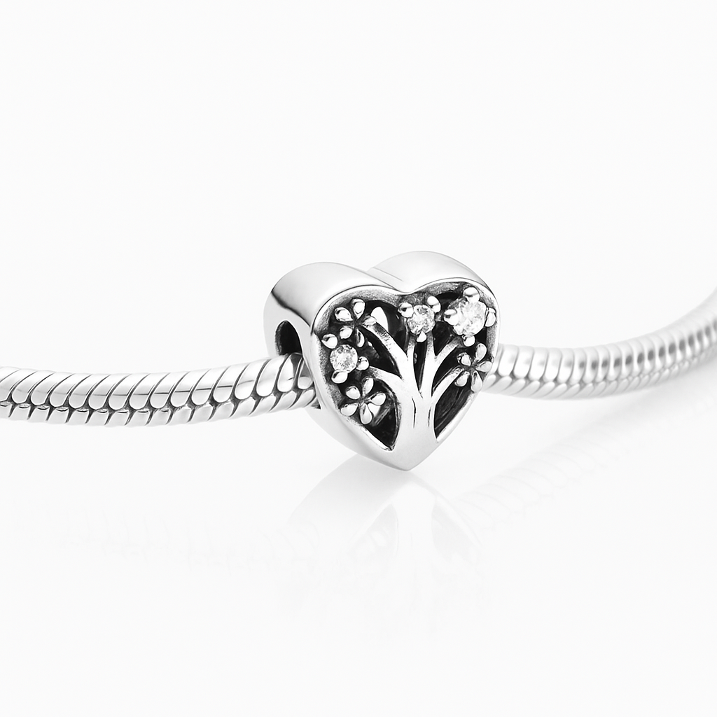 bijuterie charm din argint 925 în formă de inimă cu copacul vieții, ideală pentru brățări tip Pandora