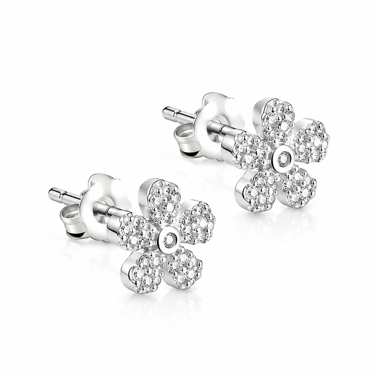 Cercei din Argint 925 „Floarea Zorilor” – Eleganță Delicată cu Zirconii Strălucitoare. CD616