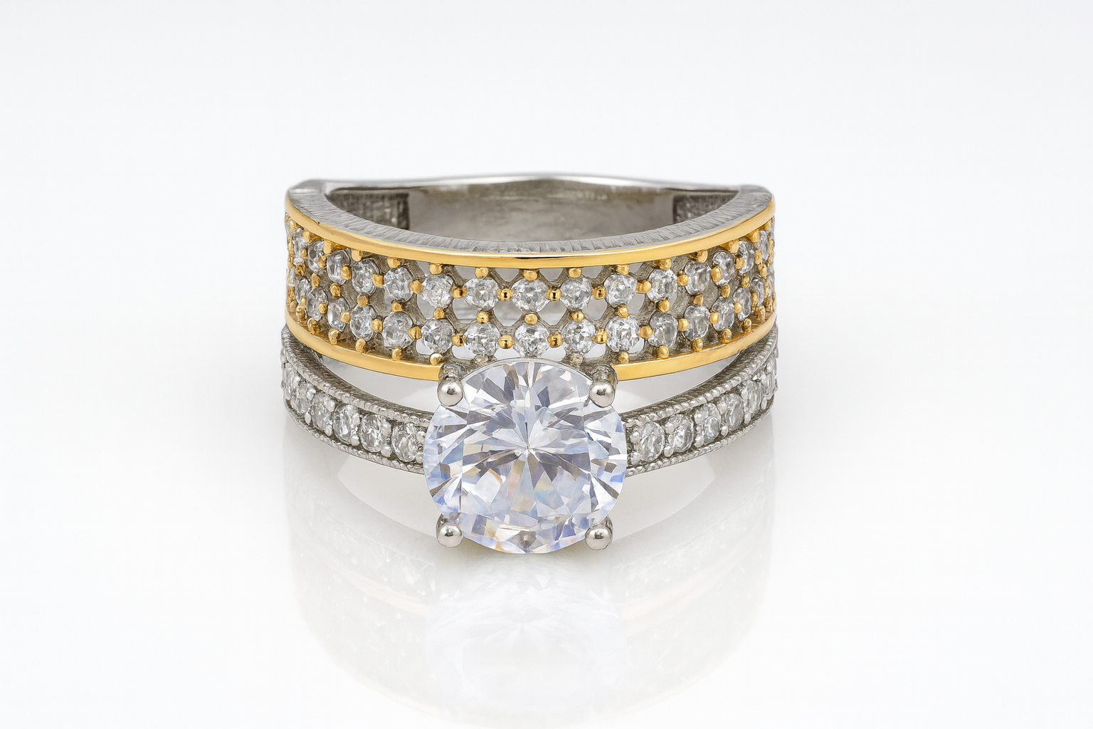 inel de logodnă din argint 925 rodiat, design dublu ton aur-argint, detaliu clar și finisaj premium